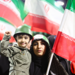 لحظه قد کشیدن انسان فراتر از تاریخ